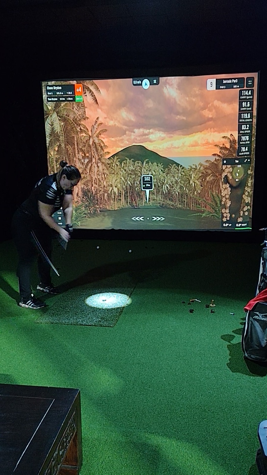 Golf Sim &middot; Jurassic Par 3